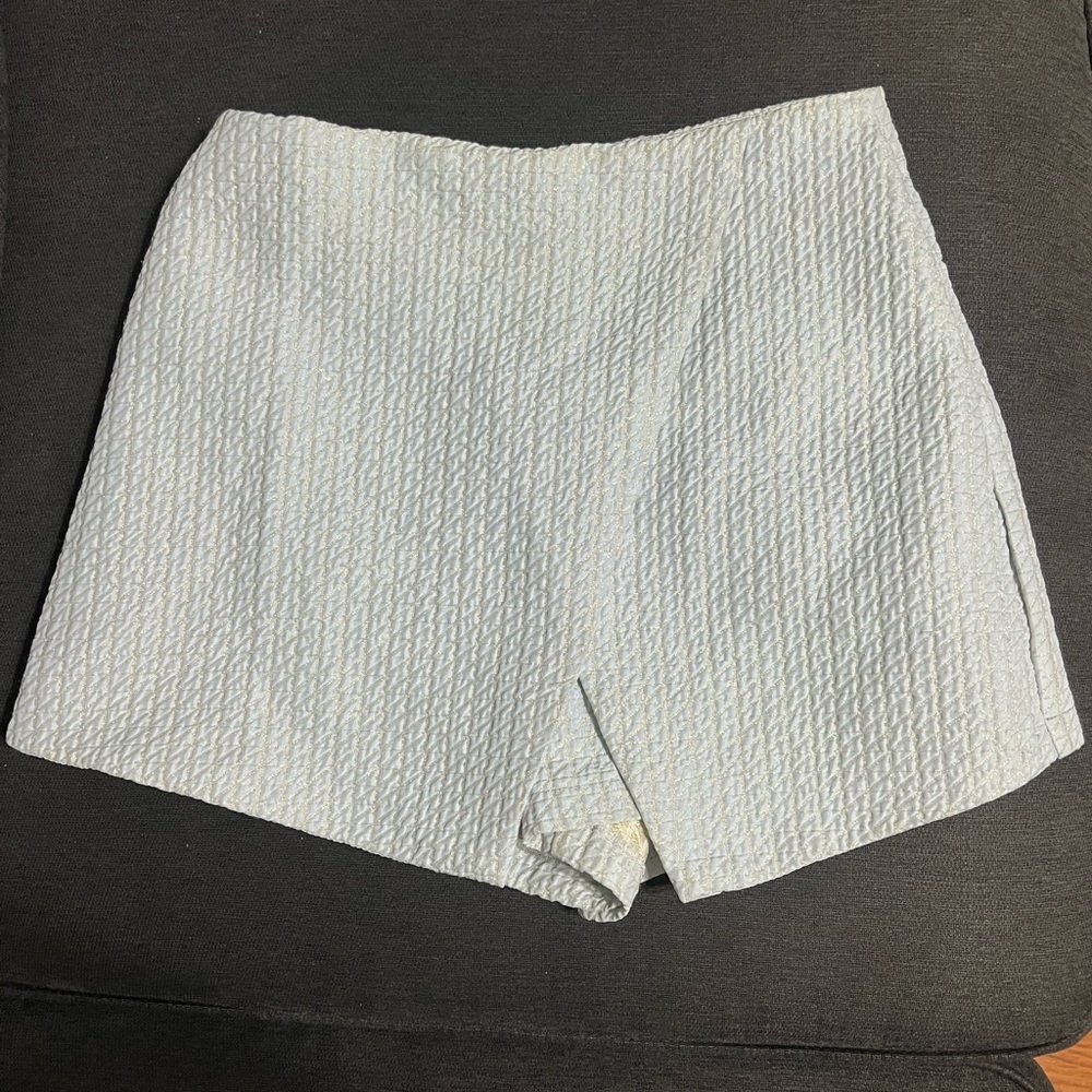 Coord Set - Blouse & Skort - Picture 4 of 7